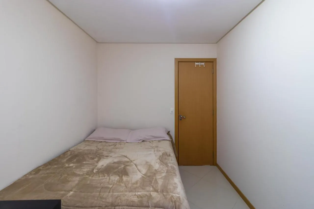 Vila Germânica Retreat: Cozy 2BR with Pool, Gym & BBQ Balcony Blumenau Apartment
