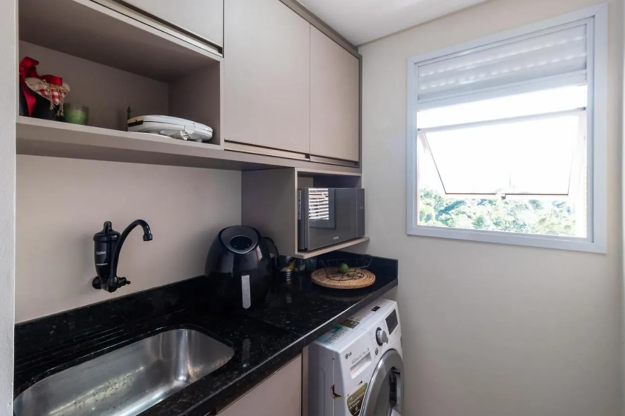 Apartment Vila Germânica Retreat: Cozy 2BR with Pool, Gym & BBQ Balcony Blumenau Brazil