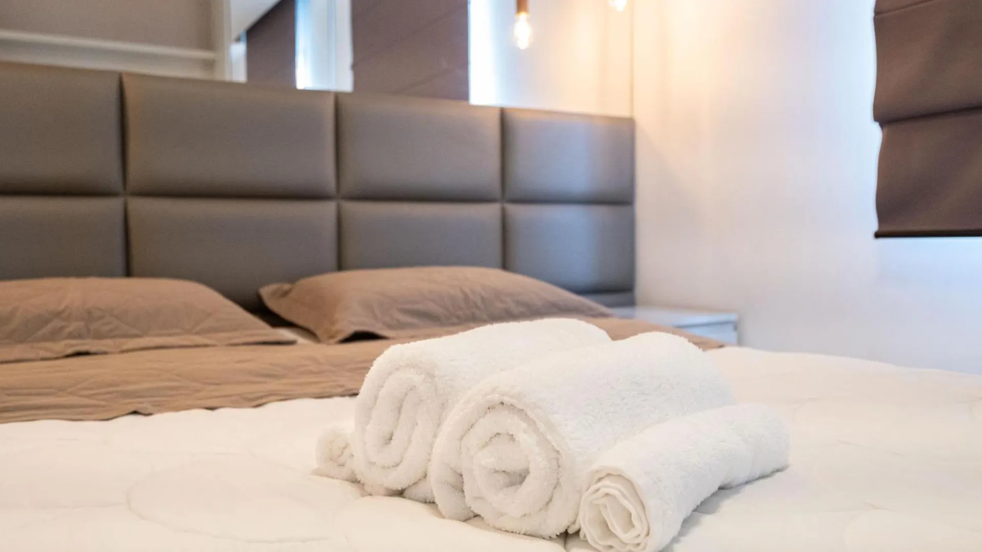 Apartment Vila Germânica Retreat: Cozy 2BR with Pool, Gym & BBQ Balcony Blumenau