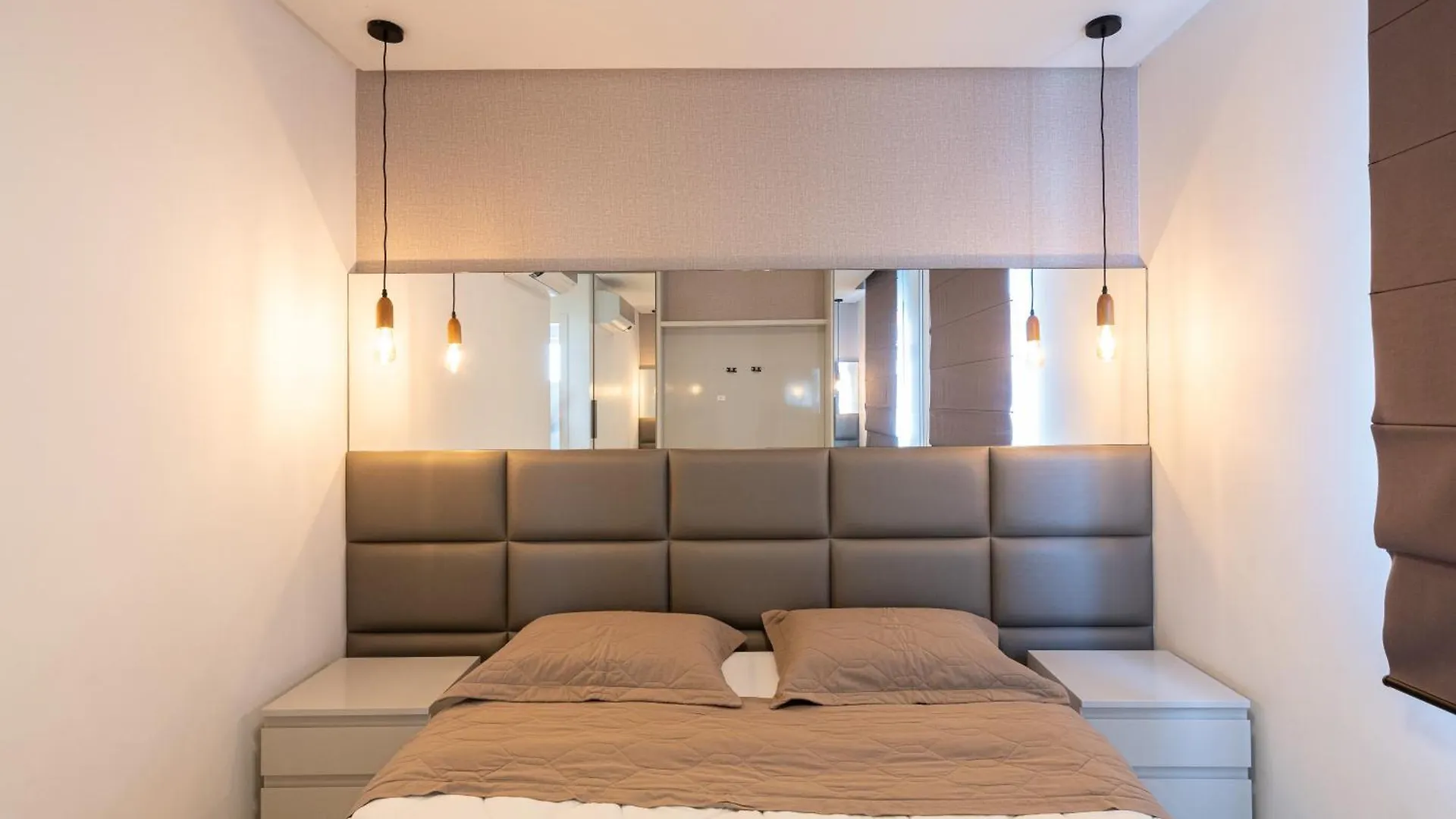 Apartment Vila Germânica Retreat: Cozy 2BR with Pool, Gym & BBQ Balcony Blumenau Brazil